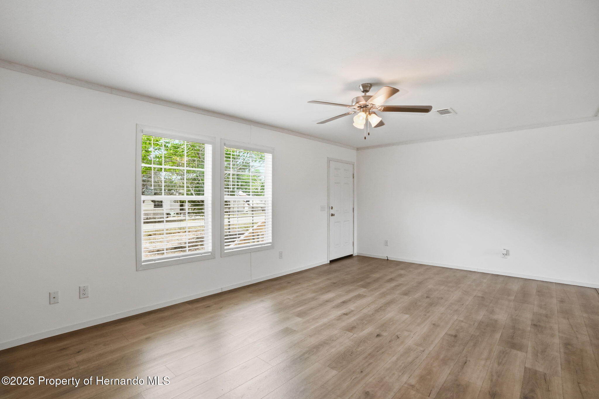 9533 Round Lake Road Weeki Wachee, FL 34613 - Photo 18 of 67