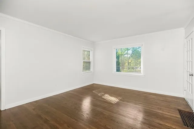 $360,000 | 5419 Canterbury Road, Fairway, KS 66205