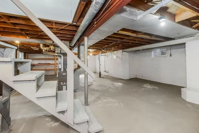 $360,000 | 5419 Canterbury Road, Fairway, KS 66205