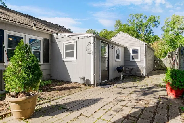 $360,000 | 5419 Canterbury Road, Fairway, KS 66205