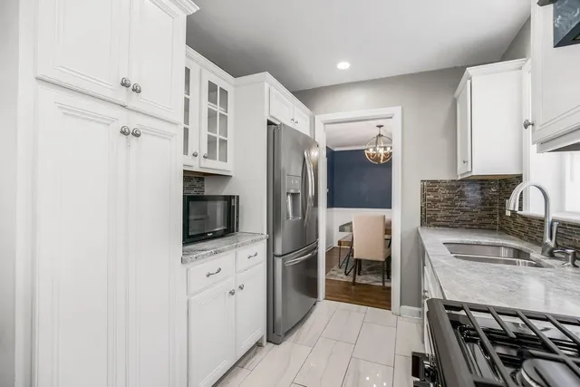 $360,000 | 5419 Canterbury Road, Fairway, KS 66205