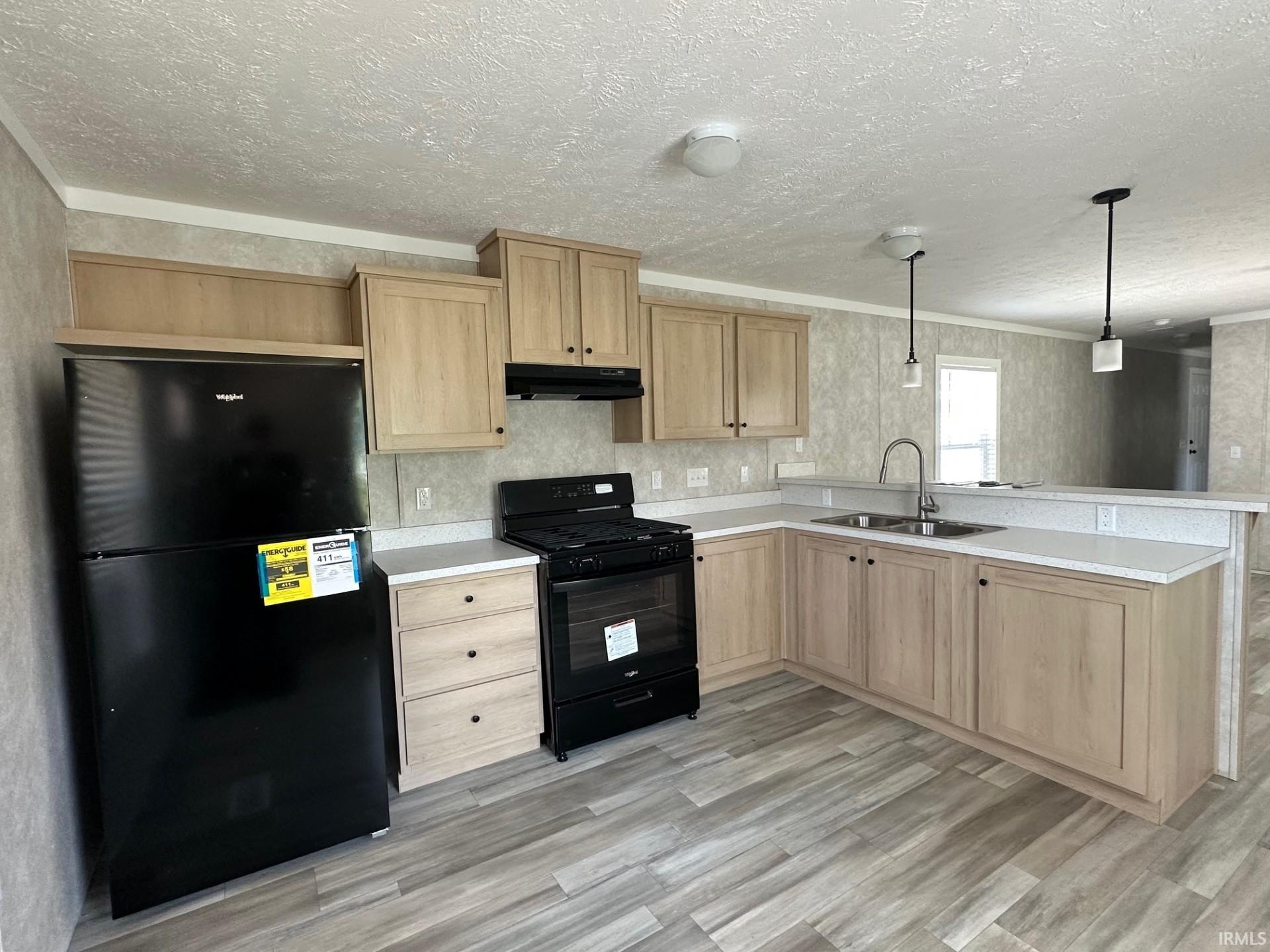 2510 Sheridan Road, Unit AC 16 Fort Wayne, IN 46803 - Photo 3 of 10