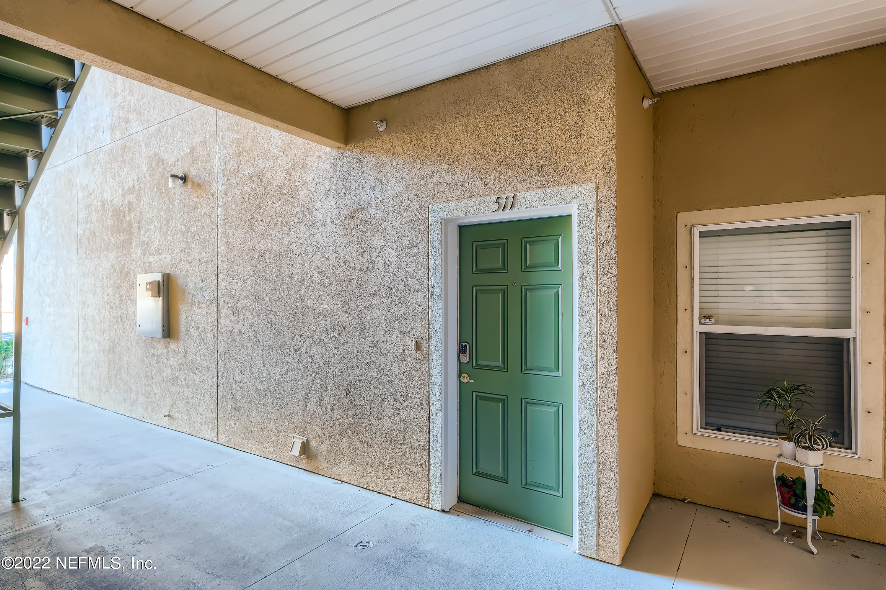 511 Golden Lake Loop St. Augustine, FL 32084 - Photo 4 of 32 a bathroom with a shower and a sink