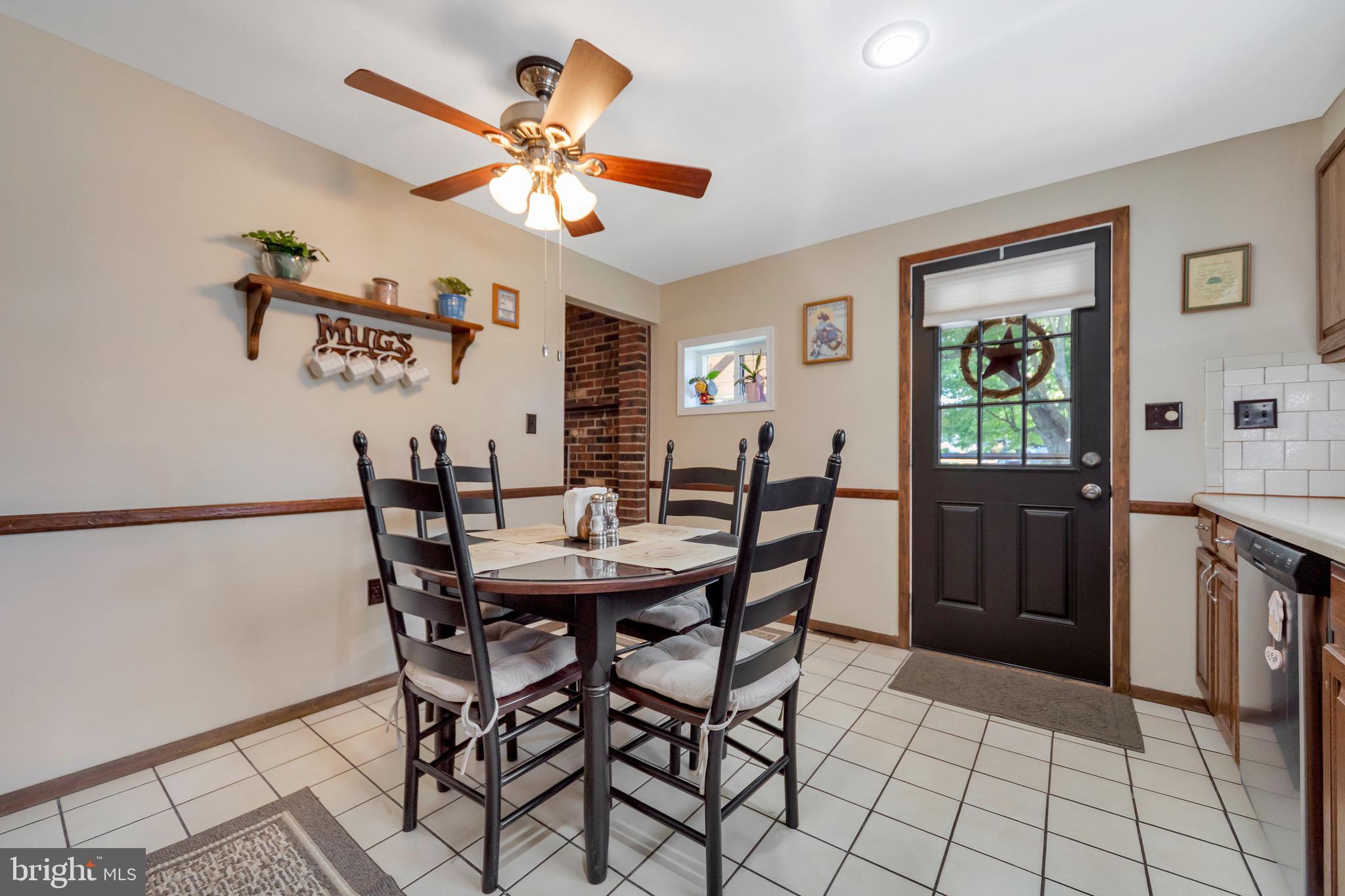 2181 Springhouse Lane Aston, PA 19014 - Photo 13 of 37 Ceramic tile floor
