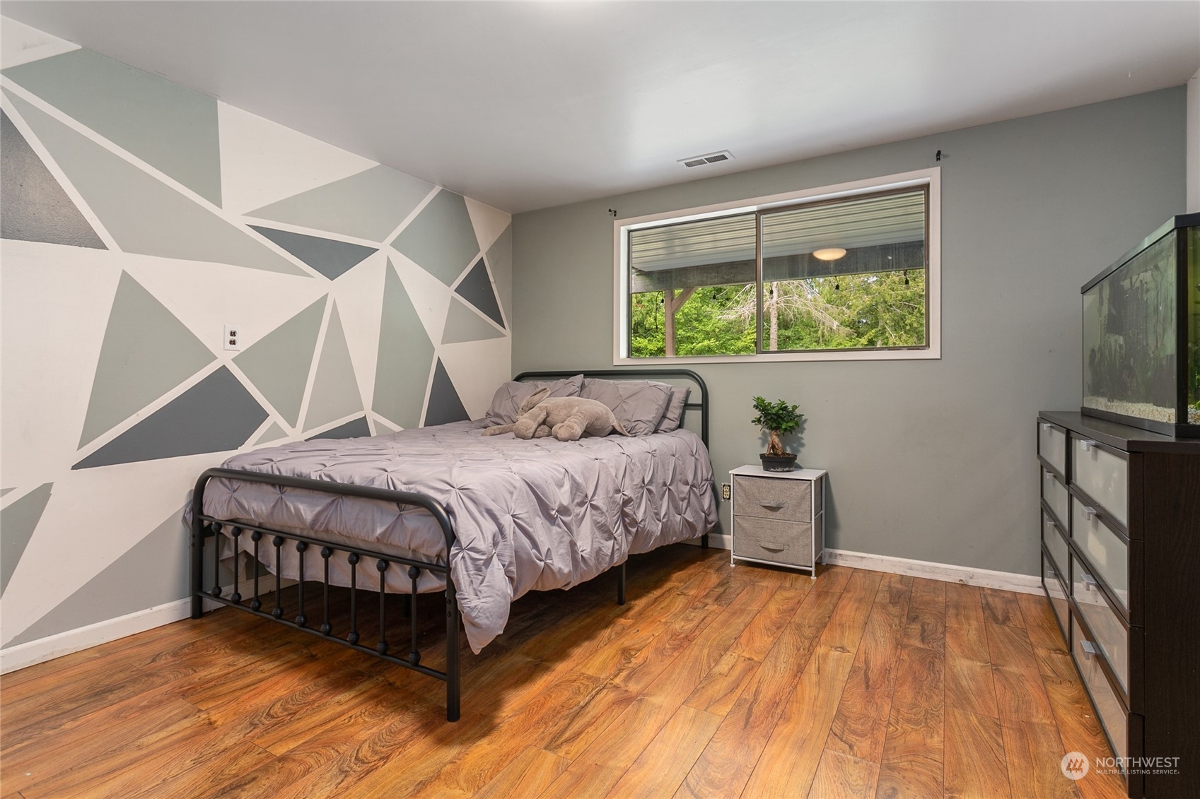 3334 East Smith Road Bellingham, WA 98226 - Photo 18 of 32 Gallery Image 18