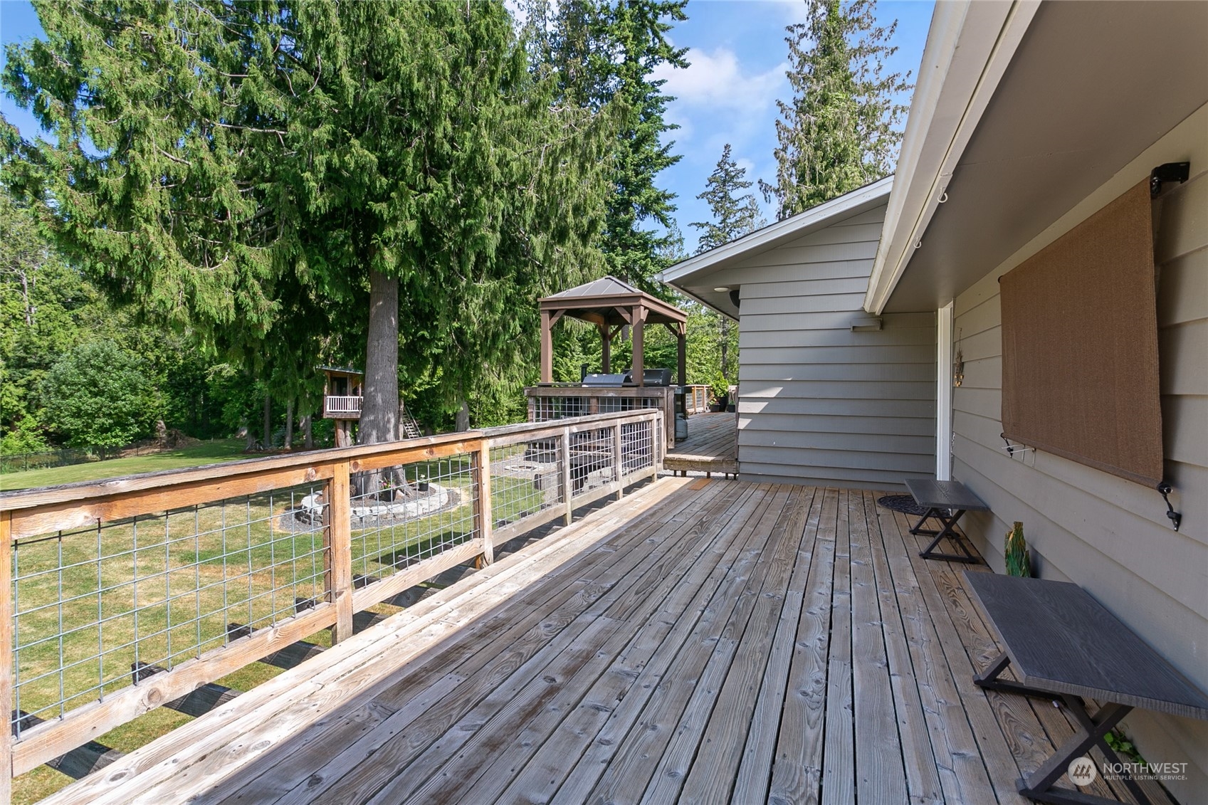 3334 East Smith Road Bellingham, WA 98226 - Photo 24 of 32 Gallery Image 24