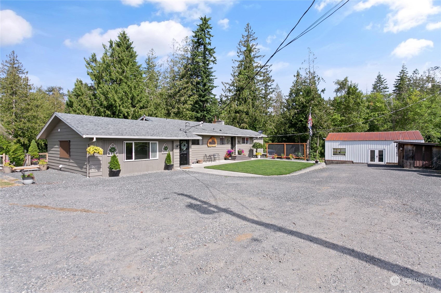 3334 East Smith Road Bellingham, WA 98226 - Photo 26 of 32 Gallery Image 26
