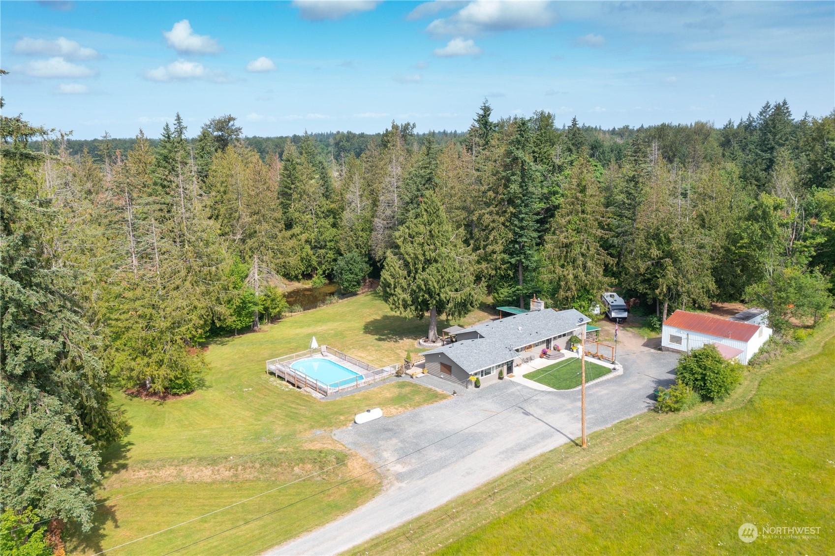 3334 East Smith Road Bellingham, WA 98226 - Photo 28 of 32 Gallery Image 28