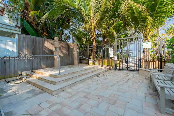 3204 Robbins Road Pompano Beach, FL 33062 - Photo 20 of 26