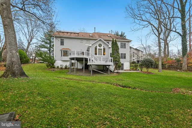 $1,825,000 | 9454 Seven Locks Road, Bethesda, MD 20817