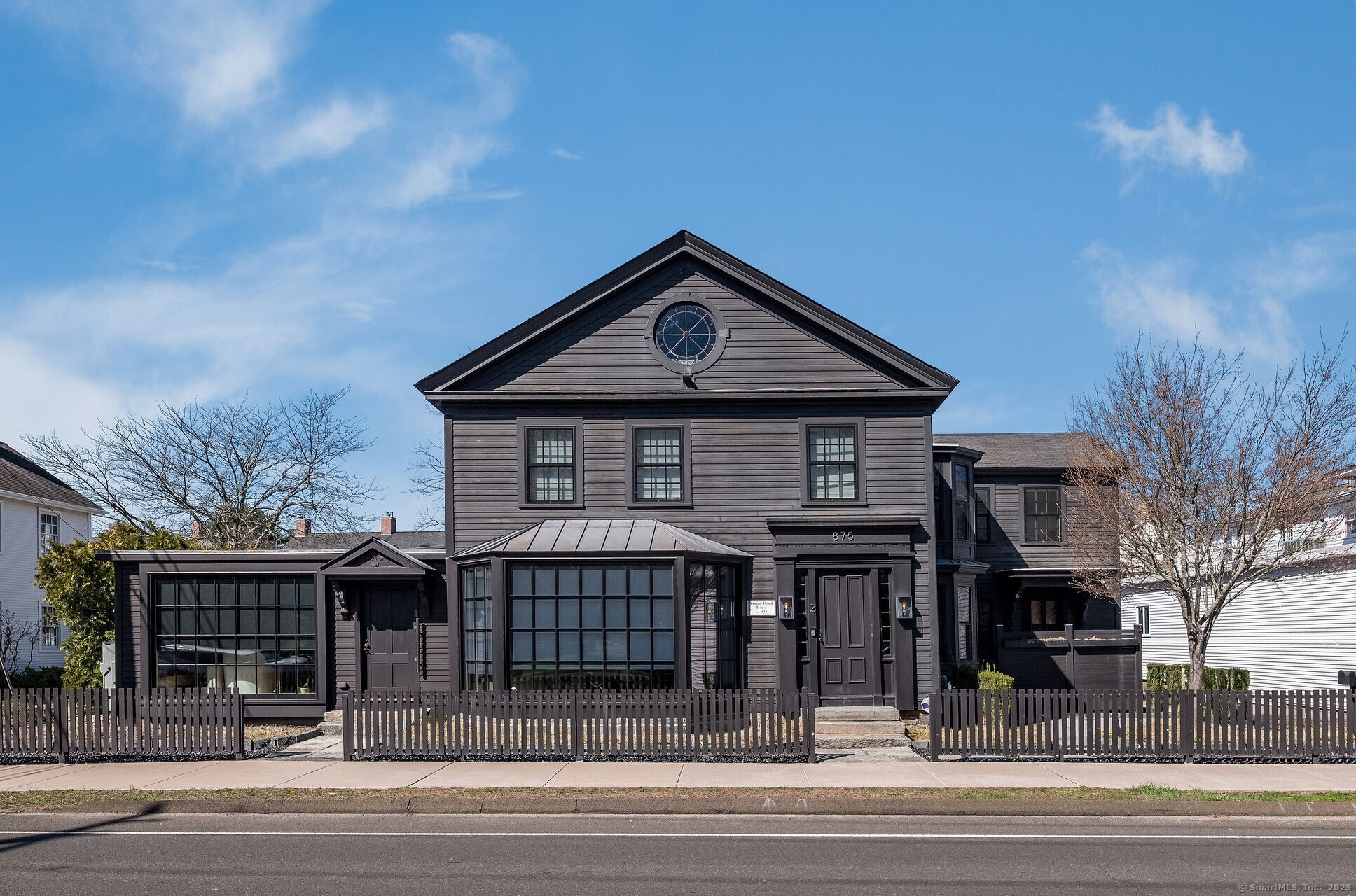 Welcome to 875 Boston Post Rd