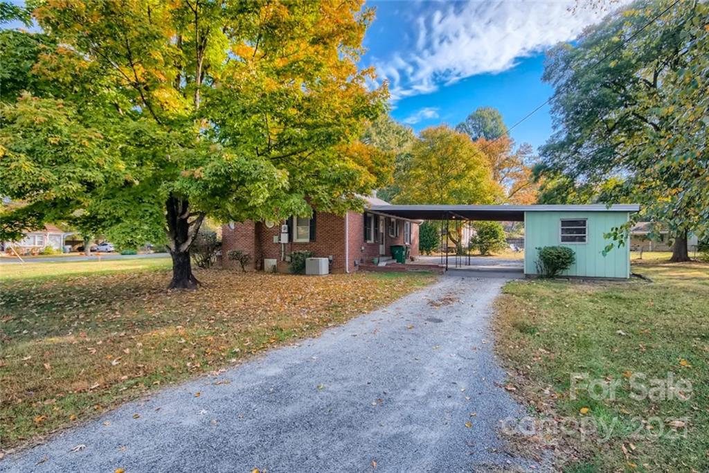 8633 Old Plank Road Charlotte, NC 28216 - Photo 24 of 27 Gallery Image 24
