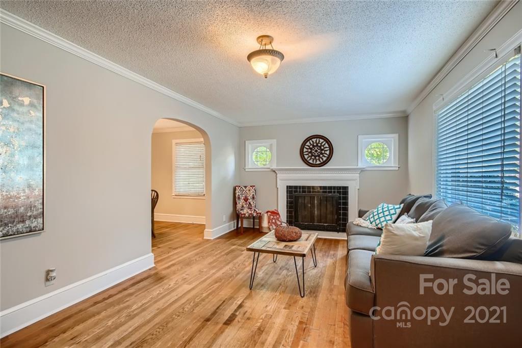 8633 Old Plank Road Charlotte, NC 28216 - Photo 5 of 27 Gallery Image 5