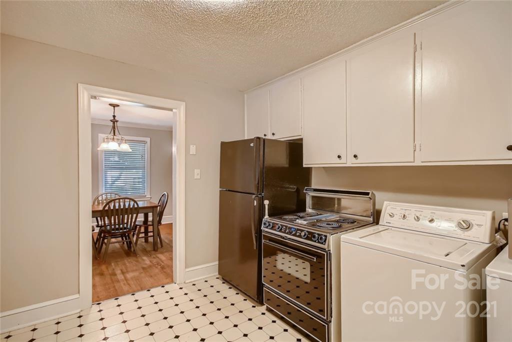8633 Old Plank Road Charlotte, NC 28216 - Photo 9 of 27 Gallery Image 9
