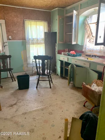 $20,000 | 913 North Ave C, Crowley, LA 70526