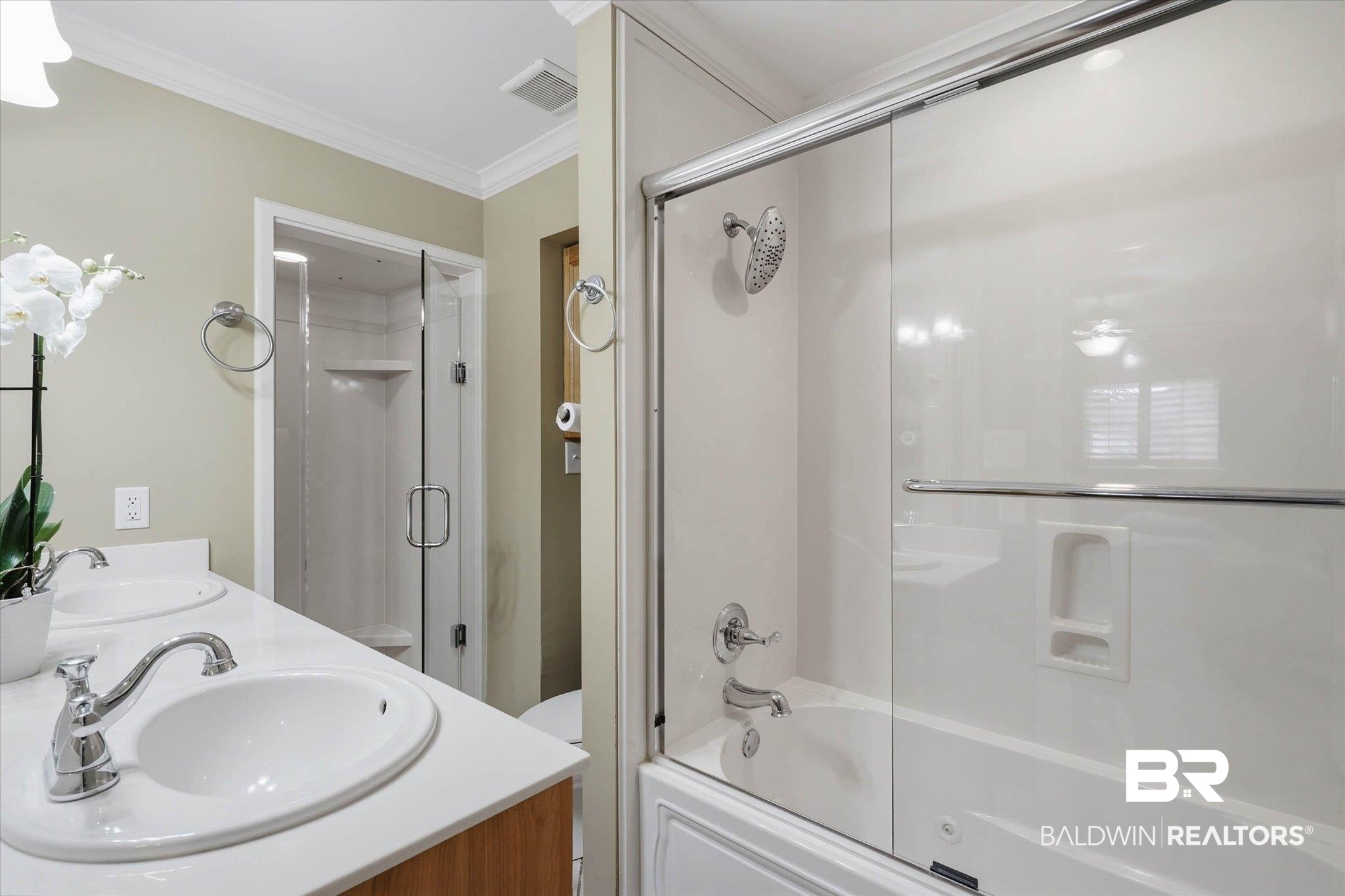 3801 Point Road Mobile, AL 36619 - Photo 22 of 55 Bathroom