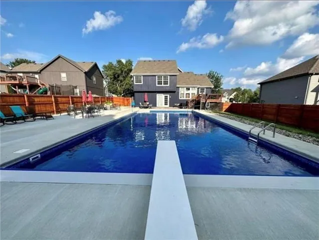 $440,000 | 4007 Bennington Drive, St. Joseph, MO 64506