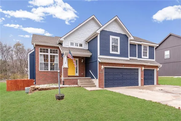 $420,000 | 4007 Bennington Drive, St. Joseph, MO 64506