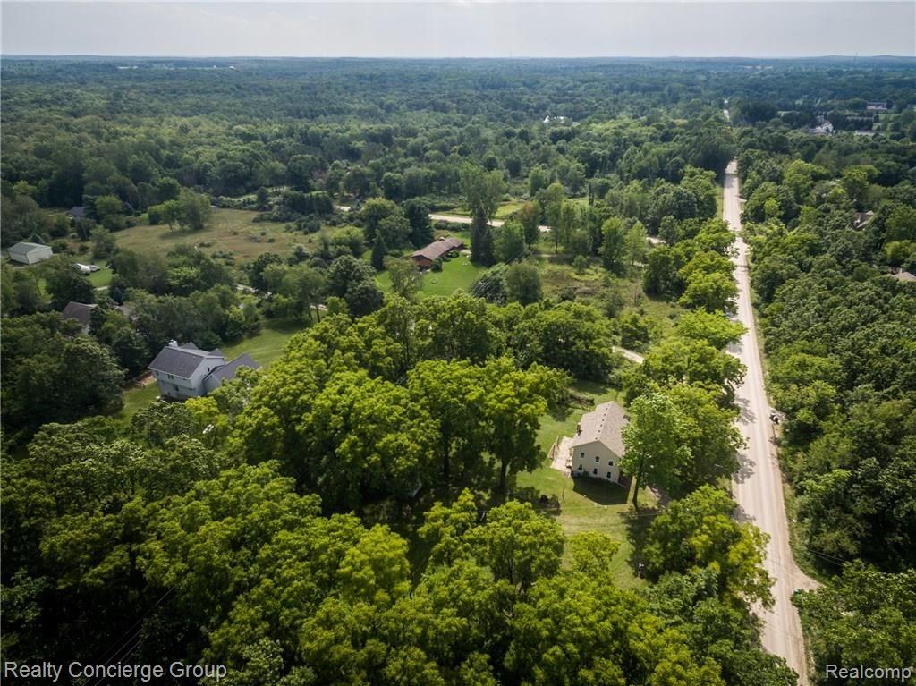 820 North Hughes Road Howell, MI 48843 - Photo 22 of 27 Hughes drone (3 of 26).jpg