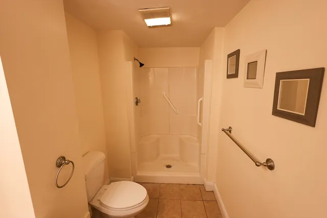 $2,800 | 72 Grampian Way, Unit 2B, Boston, MA 02125