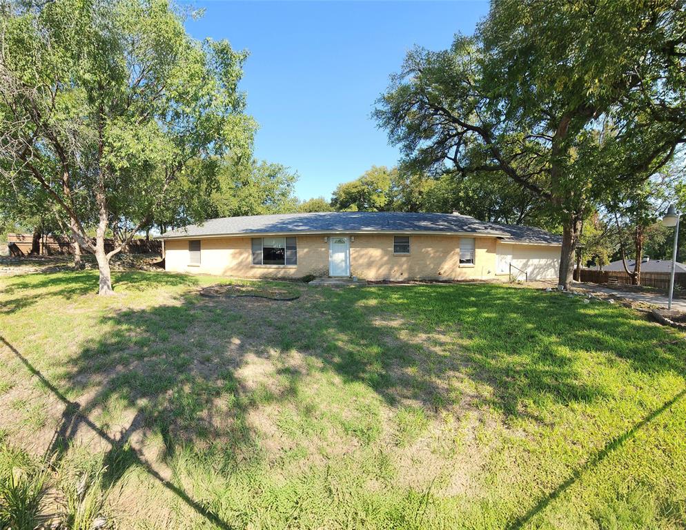 6585 Appian Way Fort Worth, TX 76135 - Photo 4 of 13
