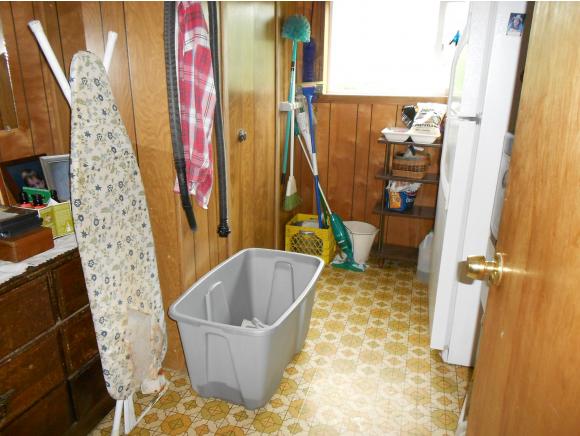 176 Tigertown Road Hartford, VT 05001 - Photo 14 of 17 Gallery Image 14