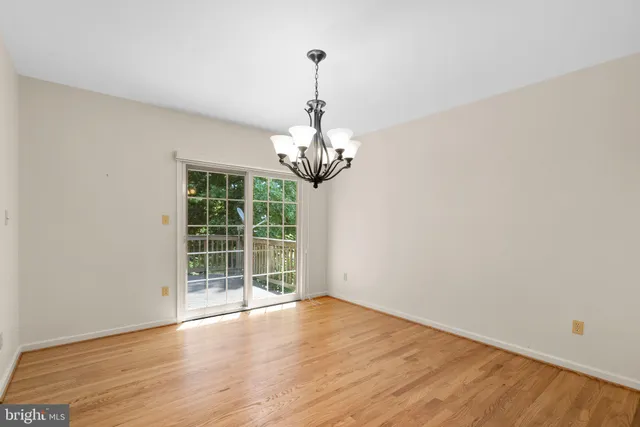 $4,000 | 11351 Morning Gate Drive, Rockville, MD 20852