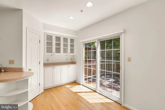 $4,000 | 11351 Morning Gate Drive, Rockville, MD 20852