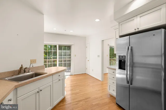 $4,000 | 11351 Morning Gate Drive, Rockville, MD 20852