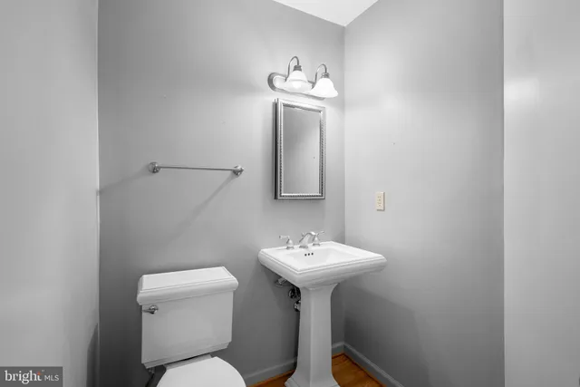 $4,000 | 11351 Morning Gate Drive, Rockville, MD 20852