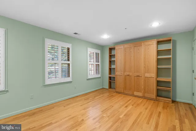 $4,000 | 11351 Morning Gate Drive, Rockville, MD 20852