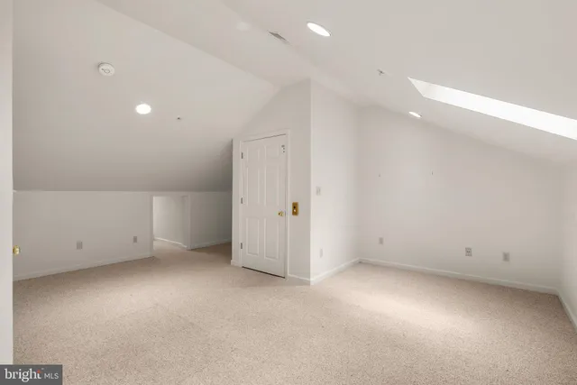 $4,000 | 11351 Morning Gate Drive, Rockville, MD 20852