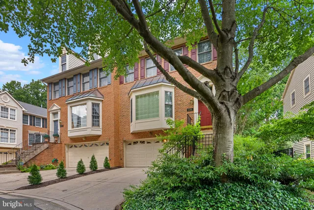 $4,000 | 11351 Morning Gate Drive, Rockville, MD 20852