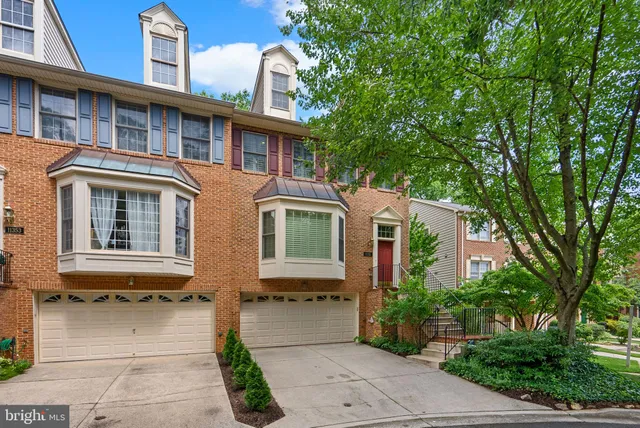 $4,000 | 11351 Morning Gate Drive, Rockville, MD 20852