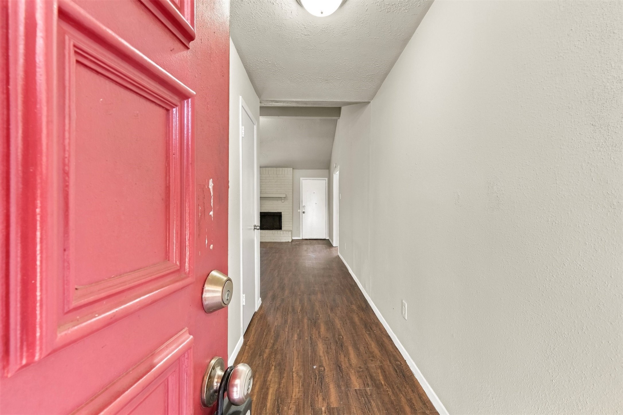 4530 Enchantedgate Drive Spring, TX 77373 - Photo 4 of 25 Gallery Image 4