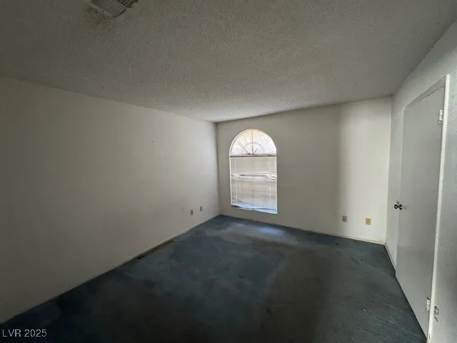 $165,000 | 3150 North Soft Breezes Drive, Unit 1192, Las Vegas, NV 89128