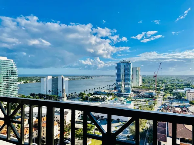 $449,000 | 801 South Olive Avenue, Unit 409, West Palm Beach, FL 33401