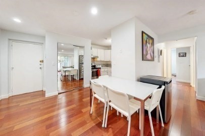 383 Langley Road, Unit 3 Newton, MA 02459 - Photo 2 of 10