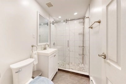 383 Langley Road, Unit 3 Newton, MA 02459 - Photo 6 of 10