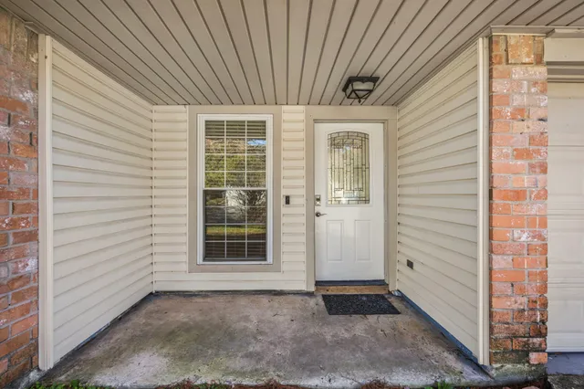 $1,800 | 6522 Brookgate Drive, Spring, TX 77373