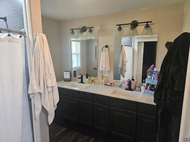 $196,000 | 415 East Park Avenue, Hartford, KS 66854