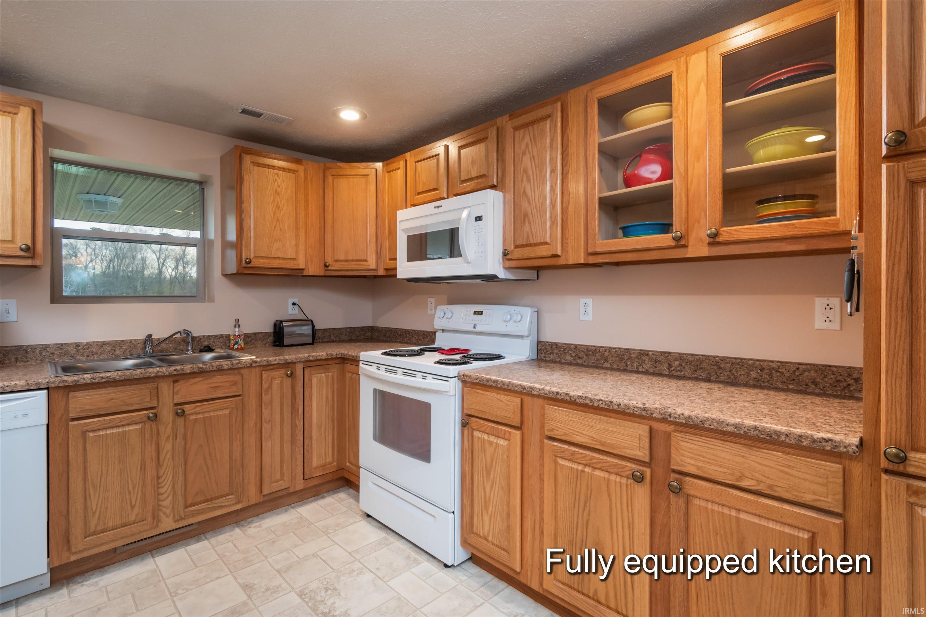1374 Freeman Road Spencer, IN 47460 - Photo 5 of 24 Gallery Image 5