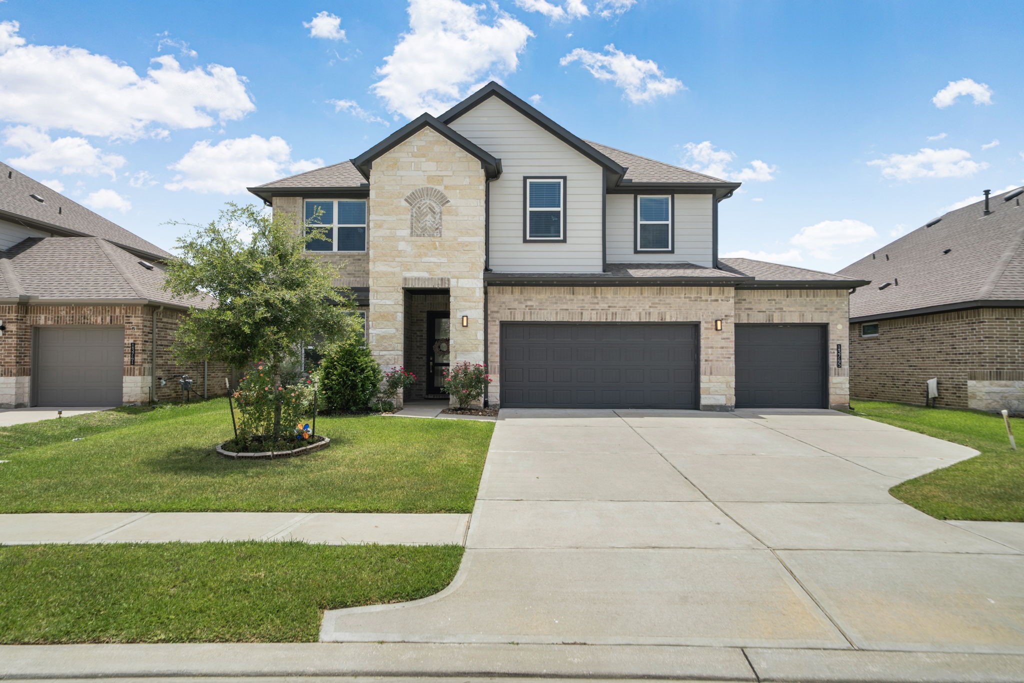 13745 Rising Sun Lane Conroe, TX 77384 - Photo 1 of 46