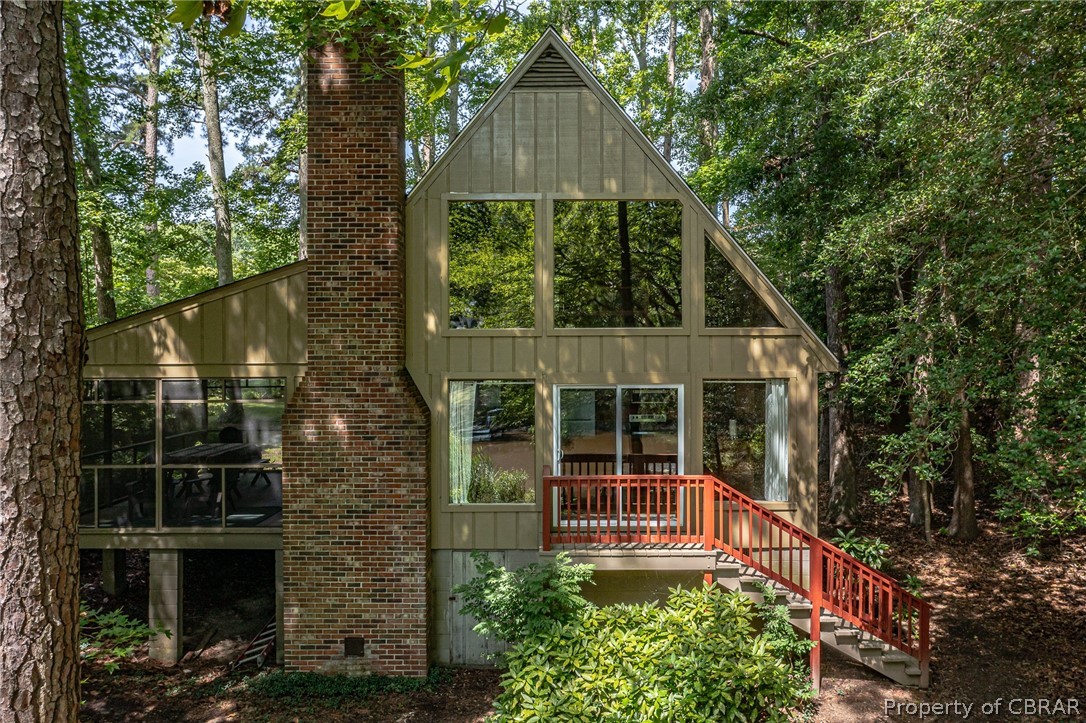 94 Nottingham Drive Reedville, VA 22539 - Photo 1 of 34 Very open back view.