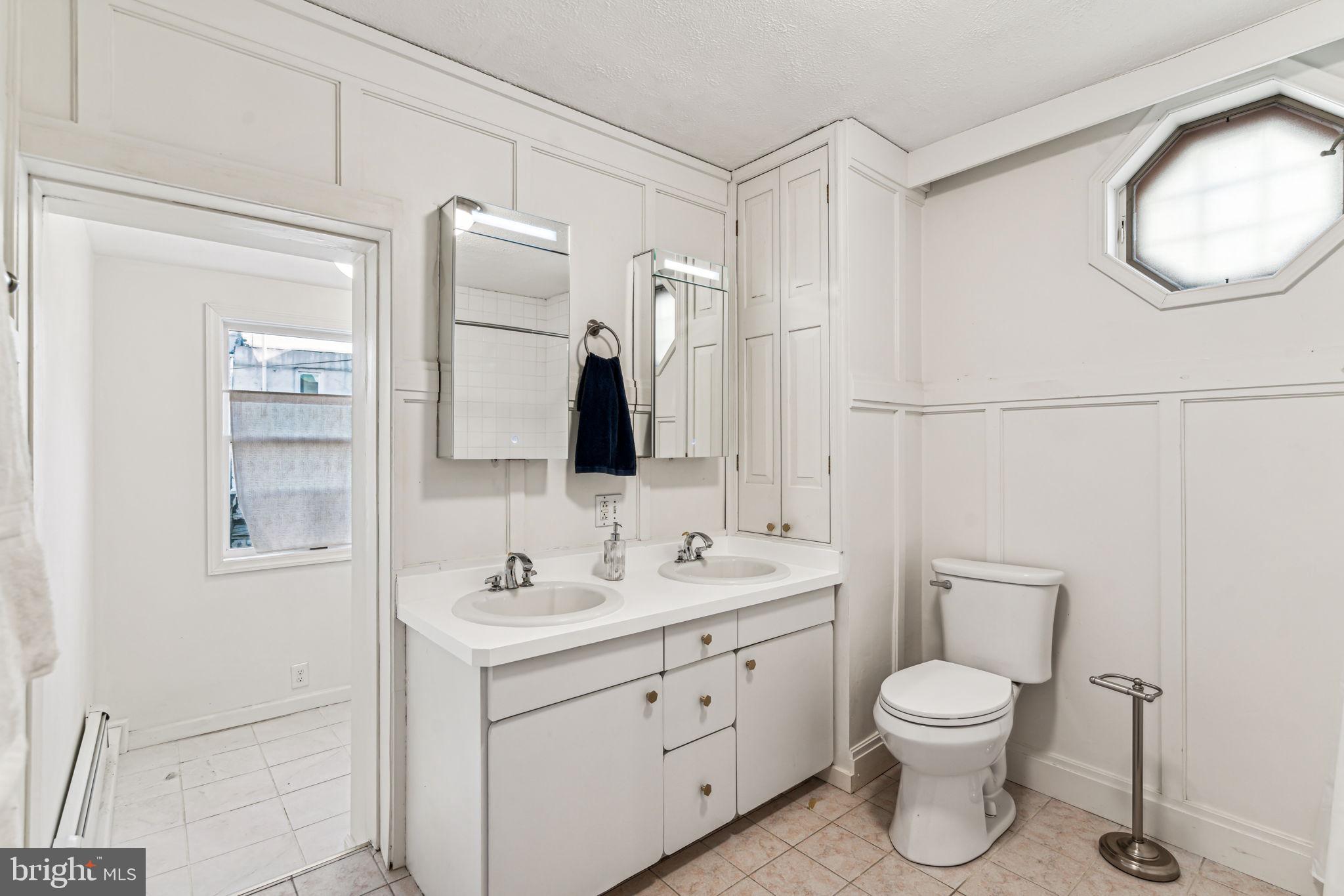 737 Reed Street Philadelphia, PA 19147 - Photo 20 of 34 Gallery Image 20