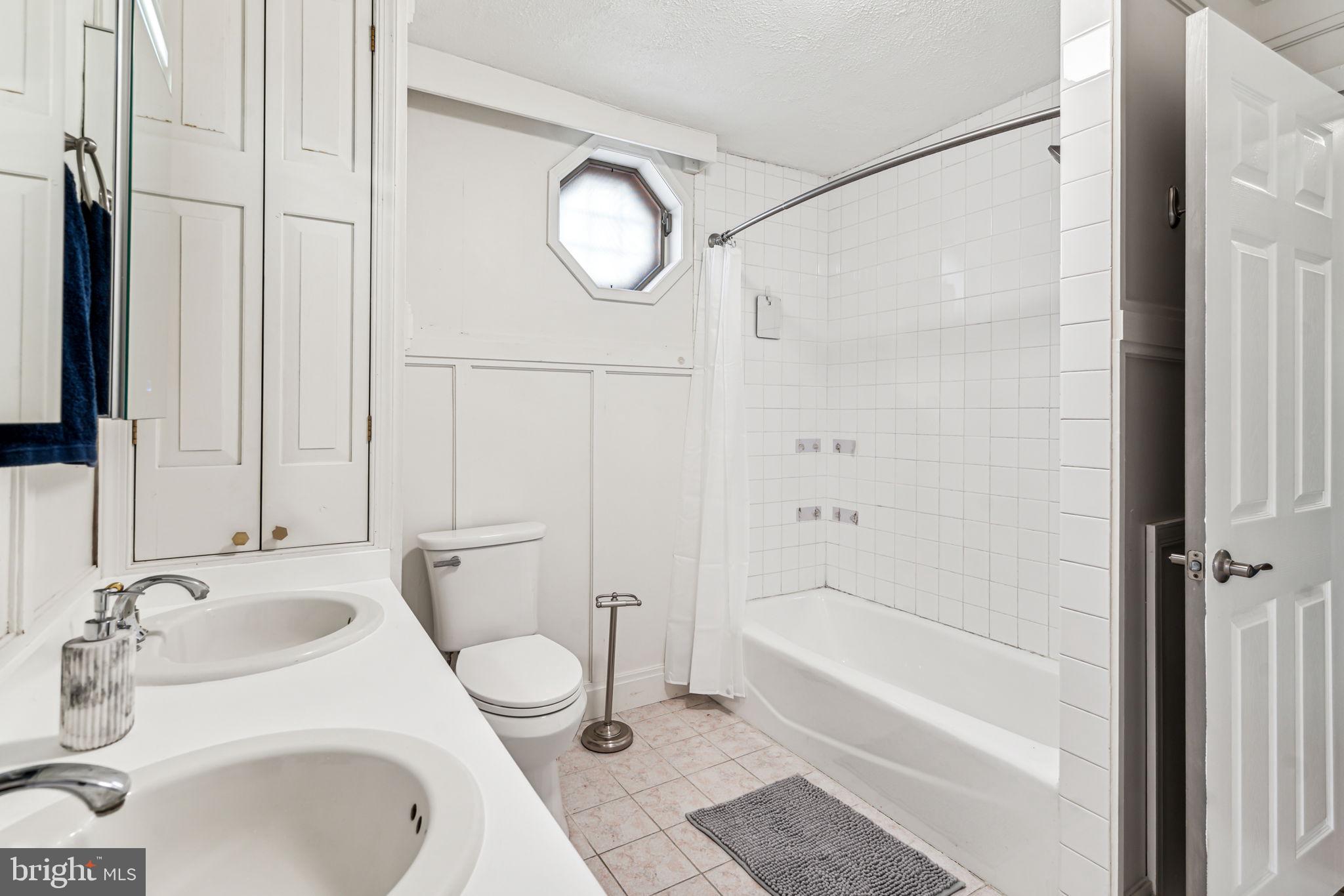 737 Reed Street Philadelphia, PA 19147 - Photo 21 of 34 Gallery Image 21
