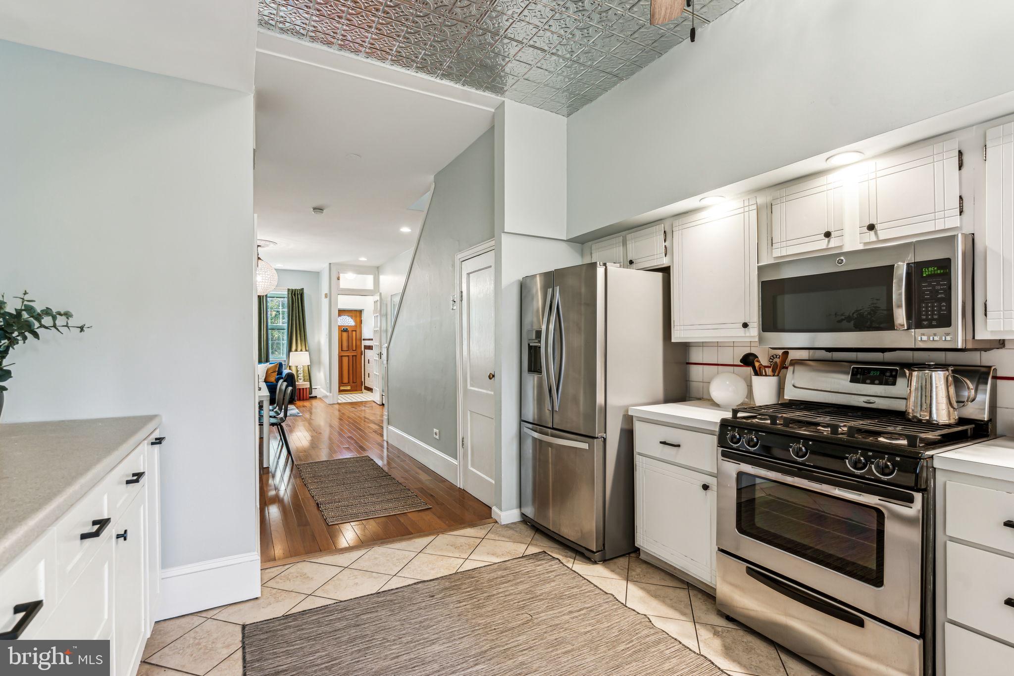 737 Reed Street Philadelphia, PA 19147 - Photo 7 of 34 Gallery Image 7