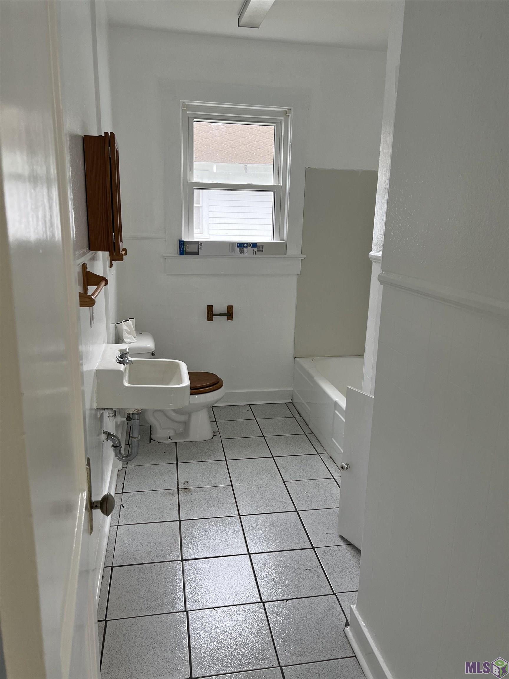 332 Gebelin Street, Unit 332 Baton Rouge, LA 70802 - Photo 4 of 9
