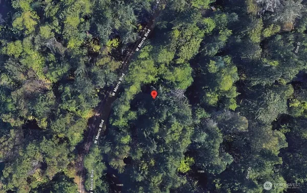 a view of a sign of a park