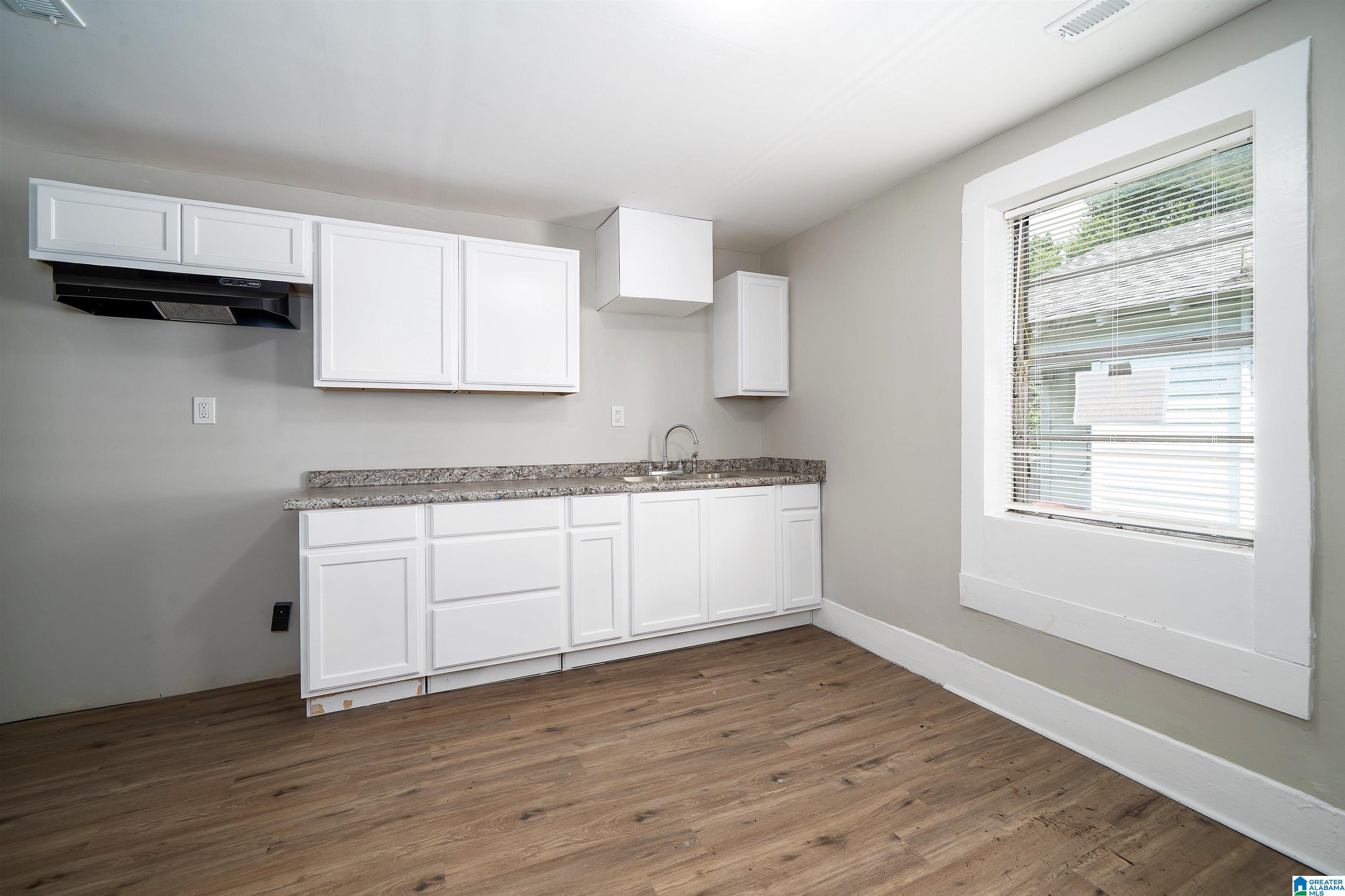 204 5th Way Birmingham, AL 35214 - Photo 9 of 22